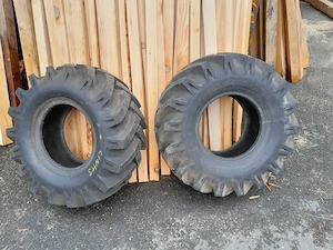 Schlepper Reifen 2 Stück 