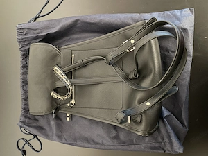 Original kleiner Hilfiger Lederrucksack Bild 3