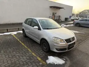 VW Polo 1,2 Benziner Vorgeführt bis Mai 26 + 4 Monate