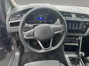 Volkswagen Touran Bild 12