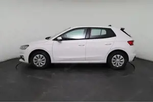 Skoda Fabia Essence (Essence) 1.0 MPI 59kW (80 PS) 5-Gang-S... Bild 4