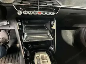 Peugeot 2008 Bild 19