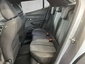 Peugeot 2008 Bild 7