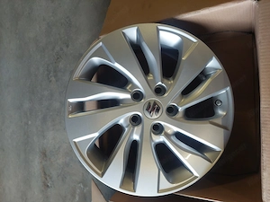 Suzuki SCross original Alufelgen  Bild 5