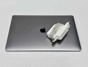 15  Apple Macbook Pro