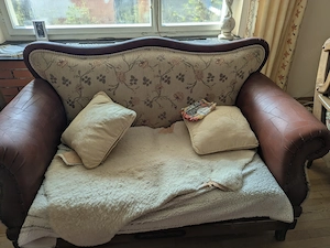 Hausräumung, Tische, Sofas, Gartenmöbel, Kühlschrank ZuVerschenken