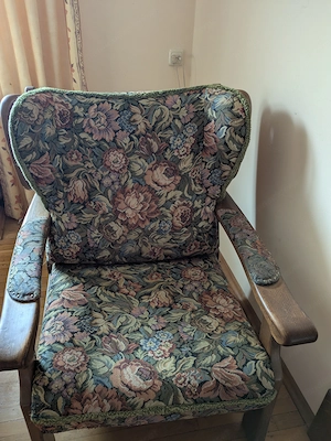 Hausräumung, Tische, Sofas, Gartenmöbel, Kühlschrank ZuVerschenken Bild 3