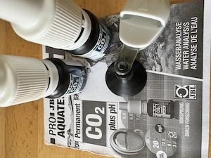 CO2 Anlage für Aquarium von JBL Basic Set inklusive CO2 Kartuschen Bild 5