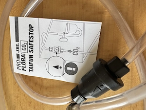 CO2 Anlage für Aquarium von JBL Basic Set inklusive CO2 Kartuschen Bild 4