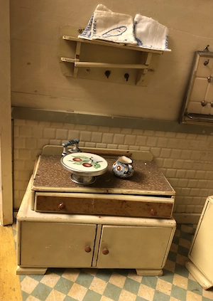 Puppenküche, Miniaturküche antik Bild 3