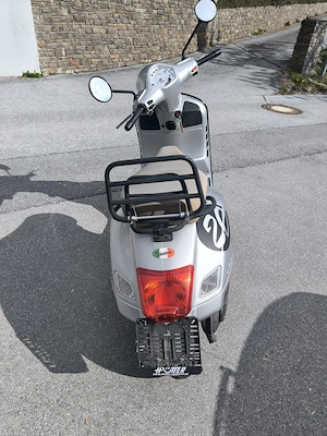 Piaggio Vespa Gts 125 Bild 3