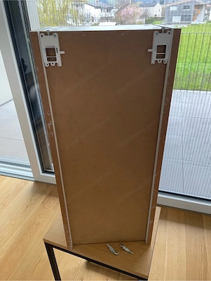 Medizinschrank Bild 4