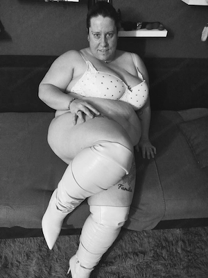 Spring-Special! Videos, Bilder, Tele, Cam & heißes Treffen! Buchung bis 30.04 - Buchung bis 15 Bild 4