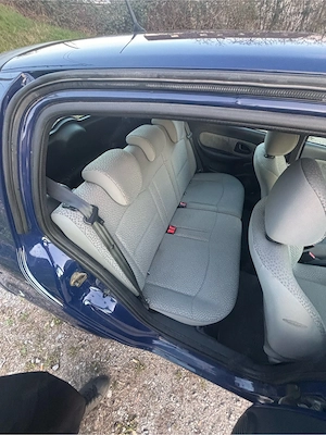 Renault Clio b tüv bis 10.26 Bild 5