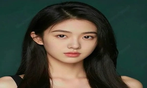 Eine ledige junge Frau sucht die Bekanntschaft eines jungen Mannes zur Dauerfreundschaft