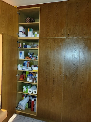 Schrank zu verschenken Bild 4