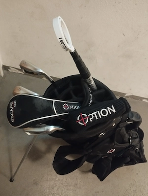 Golf Set mit mehreren Schläger. Super Zustand  Bild 2