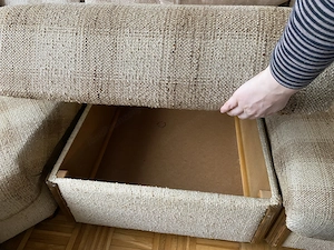 Sitzgruppe mit viel Stauraum zu verschenken  Bild 2