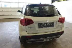 Suzuki Vitara Bild 19