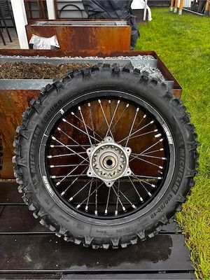 Enduro Reifen + zubehör Bild 5