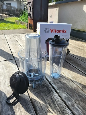 Vitamix Hochleistungsmixer PROFESSIONAL SERIES 750 gebraucht  - 3 neue Behälter  Bild 3