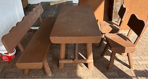 Robuste Gartengarnitur Massivholz Bild 4