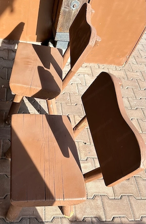 Robuste Gartengarnitur Massivholz Bild 3