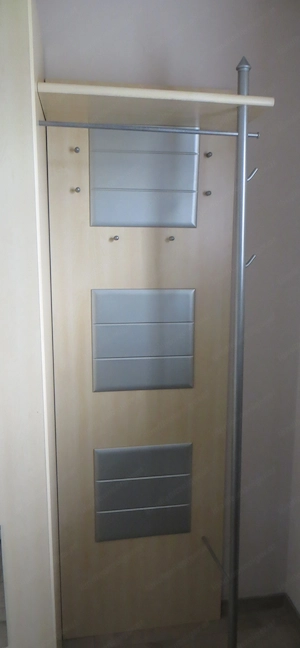 Garderobe, Vorzimmer, Schuhschrank, Kleiderstange, Offenes Regal Bild 2