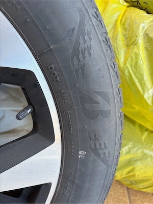 Ford Mustang Mach E Sommerreifen & Felgen Bild 4