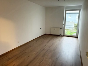 2 Zimmer Wohnung, Bahnhof in der Nähe Bild 2