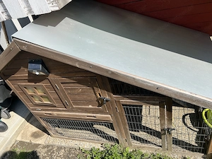 Hasenstall inkl Freiglaufgehege u Streue  Bild 2