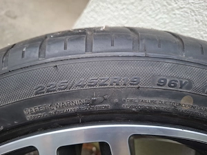 Alu Kompletträder 225 45 19 Bild 5