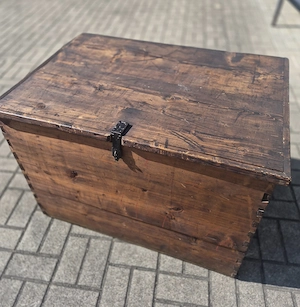 Holztruhe retro Bild 2