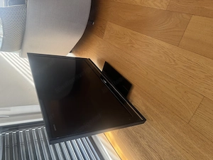 Sony LCD Fernseher 102cm Bild 2