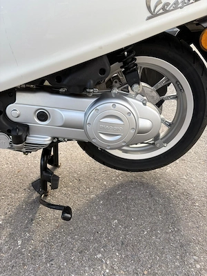 Vespa Primavera 50 ccm   neuwertig, garagengepflegt & frisch serviciert! Bild 2