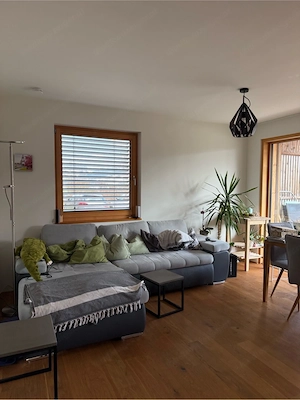 Moderne Wohnung mit großer Terrasse in Egg Bild 4