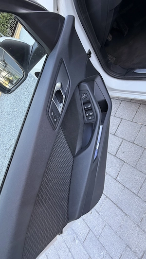 BMW 118i Facelift Bild 8