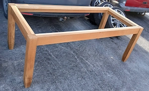 Verkaufe Untergestell für Holztisch