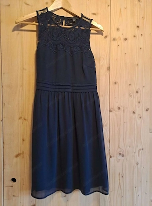 Kurzes dunkelblaues Kleid Gr. 36 S Bild 2