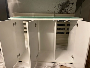 Aquarium Unterschrank Bild 3