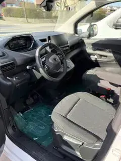 Peugeot Partner Tepee Bild 10