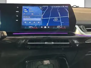 BMW X1 xDrive20d U11 Head-Up HK HiFi DAB LED RFK Bild 8