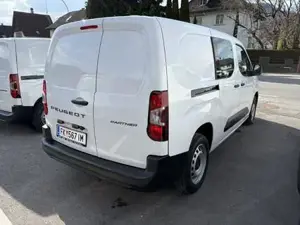 Peugeot Partner Tepee Bild 4