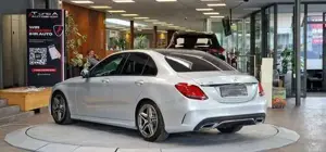 Mercedes-Benz C 300 Bild 6