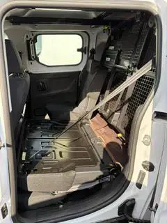 Peugeot Partner Tepee Bild 11