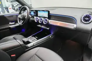 Mercedes-Benz GLB 200 d 4MATIC Night KAM SpurW SpurH KlimaA Bild 8
