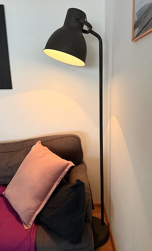 IKEA Stehlampe Hektar Bild 4