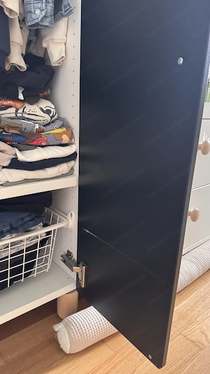 IKEA Kinderkleiderkasten PLASTA SMASTAD Bild 4