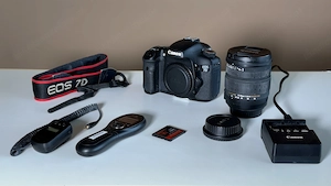 Canon EOS 7D Spiegelreflexkamera   Komplett-Paket inkl. Sigma-Objektiv 17 70 mm und Zubehör
