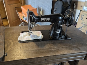 Antike Pfaff 103 Nähmaschine   Rarität (ca. 1928)   funktionsfähig Bild 2